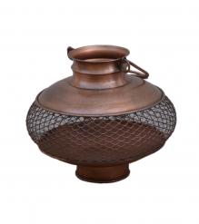 IRON POT