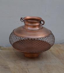 IRON POT