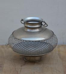 IRON POT