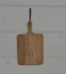 CHOPPING BOARD