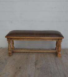 UPHOLSTERED SOLID WOOD BENCH