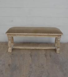 UPHOLSTERED WOOD BENCH