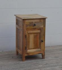 SOLID WOOD NIGHTSTAND / END TABLE