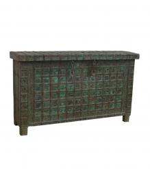 RECLAIMED DECORATIVE METAL TRUNK W/ OPENING LID