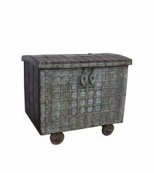 SOLID RECLAIMED WOOD & IRON LIFT TOP TRUNK