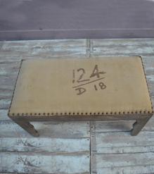 UPHOLSTERED SOLID WOOD BENCH
