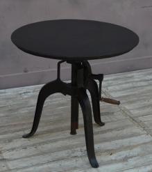 ADJUSTABLE HEIGHT IRON CRACK ROUND TABLE