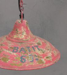 METAL PENDANT CEILING FIXTURE