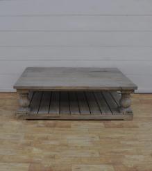 SOLID WOOD COFFEE TABLE