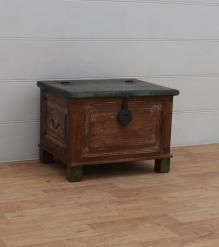 SOLID RECLAIMED WOOD BOX TRUNK