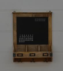 WOODEN PANEL