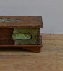WOODEN SMALL BOX