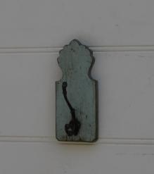 WOODEN HANGER