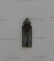 WOODEN HANGER