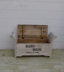 UPHOLSTERED STORAGE BENCH TRUNK