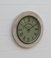 WOODEN CLOCK