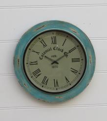WOODEN CLOCK