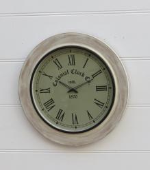 WOODEN CLOCK