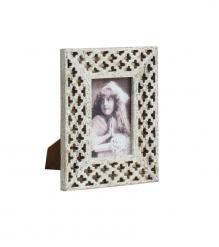 WOODEN PHOTOFRAME