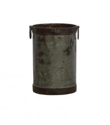 IRON POT