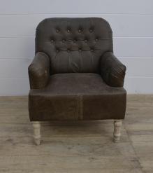 FULL HIDE LEATHER UPHOLSTERED CHAIR