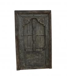 WOODEN WINDOW