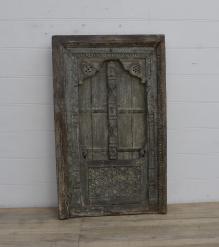 WOODEN WINDOW