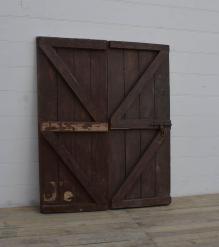 SOLID WOOD DOOR