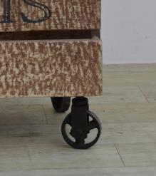 BASKET WITH WHEELS
