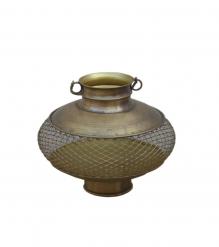 IRON POT
