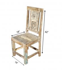 WOODEN CHAIR 