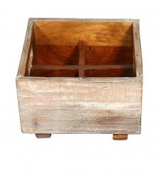 WOODEN BOTTLE HOLDER