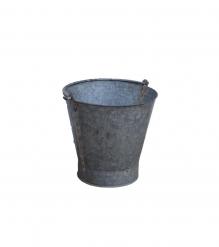 VINTAGE IRON BUCKET