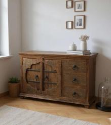 HAND CARVED SOLID WOOD SIDEBOARD 3 DRAWERS 2 DOORS
