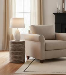 SOLID WOOD END TABLE