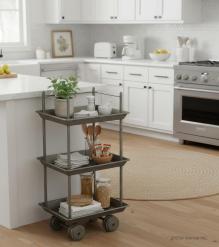 IRON TRAY WITH STAND 