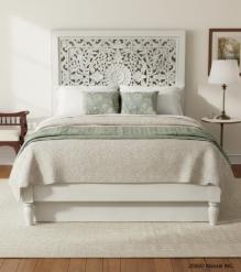 HAND CARVED SOLID WOOD QUEEN BED