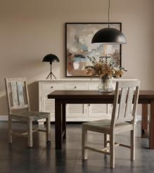 WOODEN CHAIR