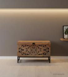 CARVed trunk / coffee table