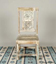WOODEN CHAIR 