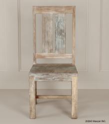 WOODEN CHAIR