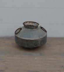 IRON POT