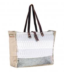 WEEKENDER BAG