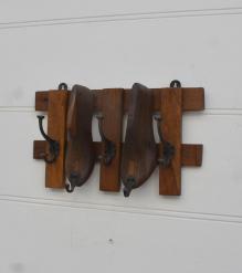 WOODEN SHOE LAST HANGER