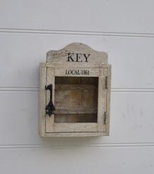SOLID WOOD & GLASS KEY BOX
