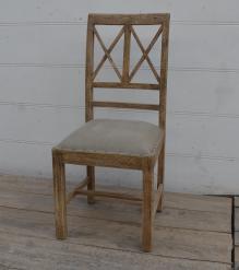 Dining chair