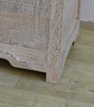 UPHOLSTERED STORAGE BENCH TRUNK