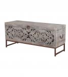 CARVed trunk / coffee table