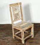 WOODEN CHAIR 