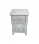 SOLID WOOD END TABLE